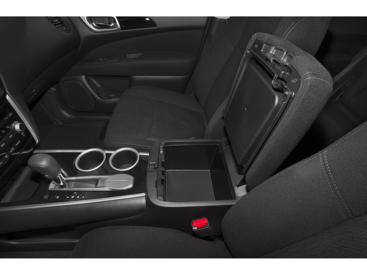 2015 Nissan Pathfinder SV