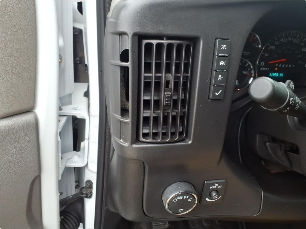 2024 GMC Savana 2500 Work Van ONE OWNER!!!