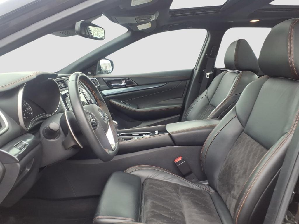 2022 Nissan Maxima SR