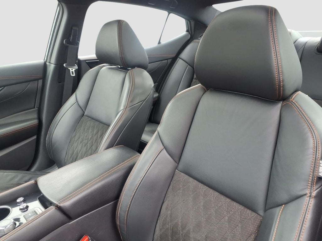 2022 Nissan Maxima SR