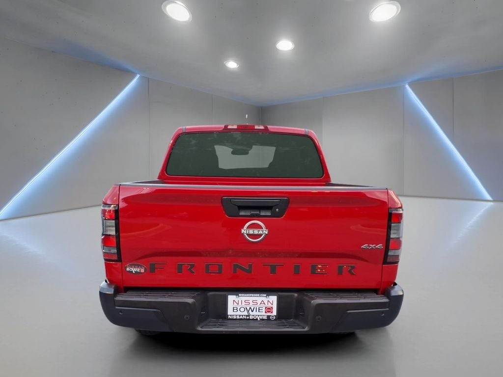 2022 Nissan Frontier S