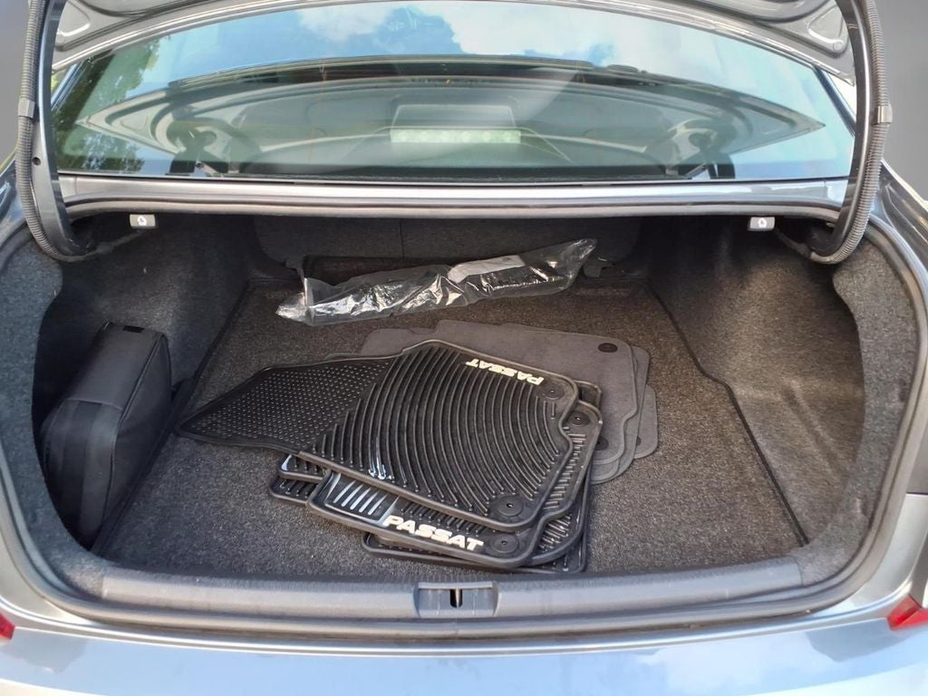 2018 Volkswagen Passat 2.0T SE w/Technology