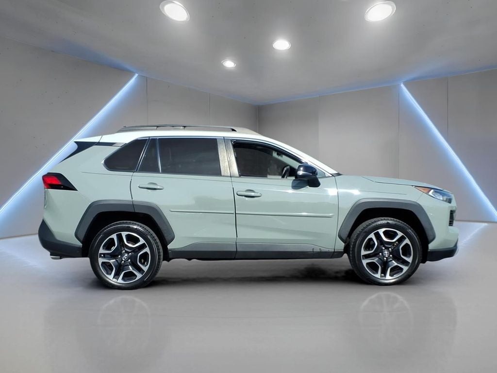 2019 Toyota RAV4 Adventure
