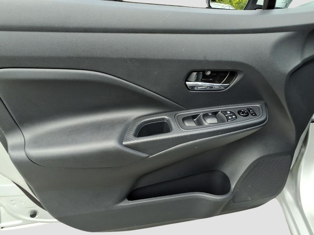 2024 Nissan Versa 1.6 SV