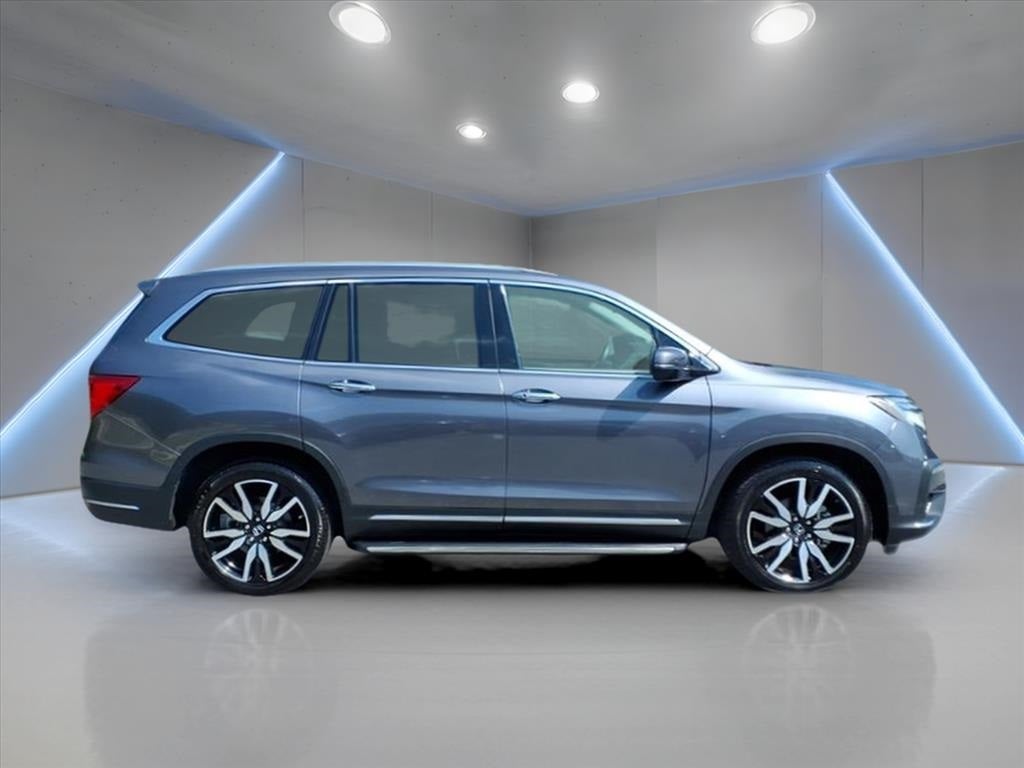 2022 Honda Pilot Touring 7 Passenger