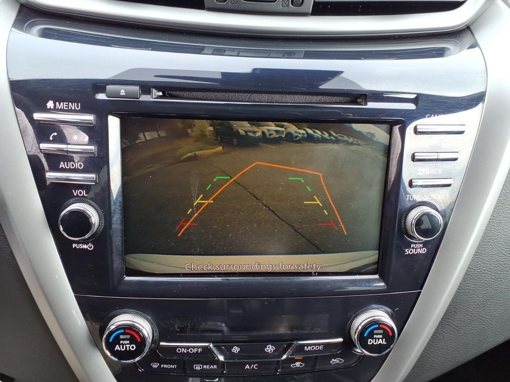 2022 Nissan Murano SV