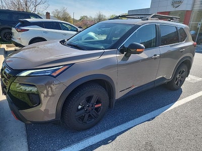2025 Nissan Rogue Rock Creek