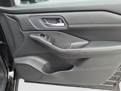 2024 Nissan Rogue SV Premium Package