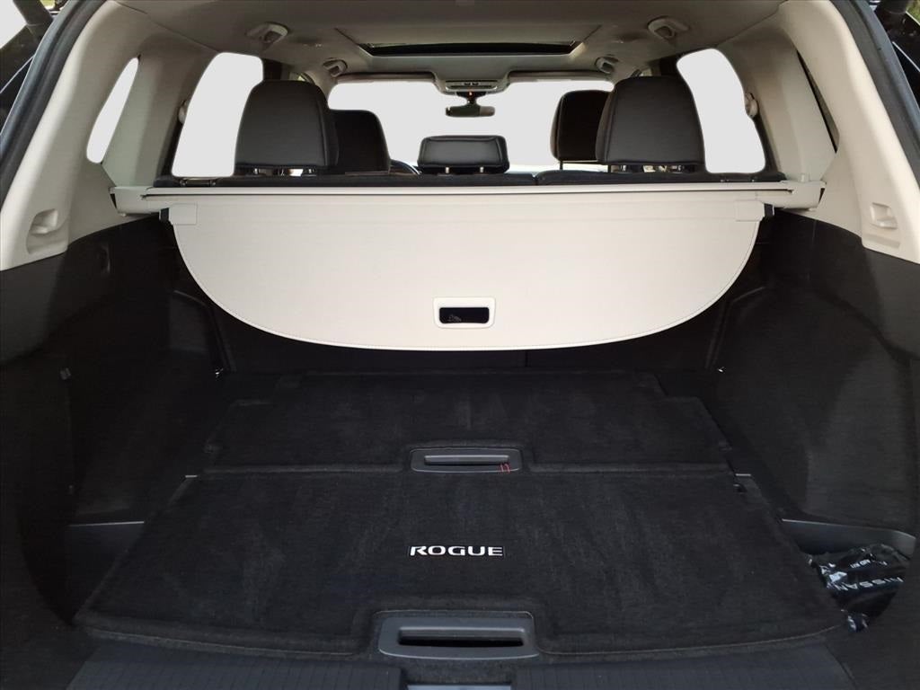 2022 Nissan Rogue SL