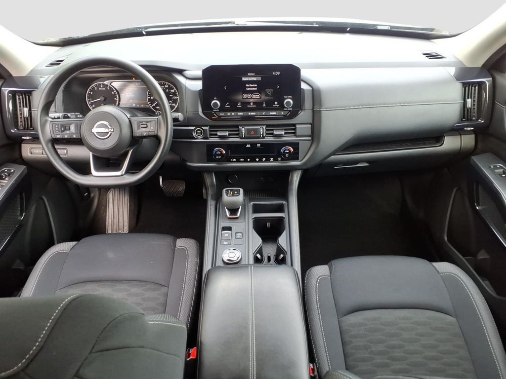 2024 Nissan Pathfinder S