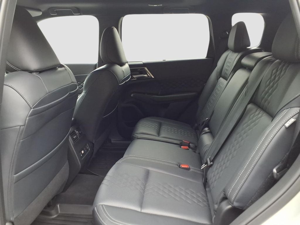 2024 Mitsubishi Outlander SEL Black Edition
