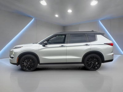 2024 Mitsubishi Outlander SEL Black Edition