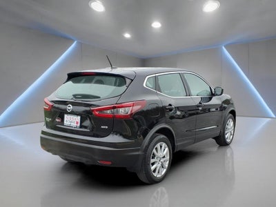 2022 Nissan Rogue Sport S