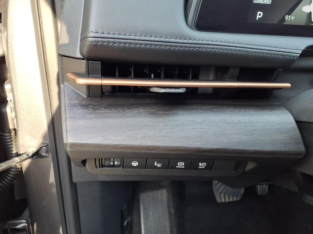 2025 Nissan Ariya ENGAGE