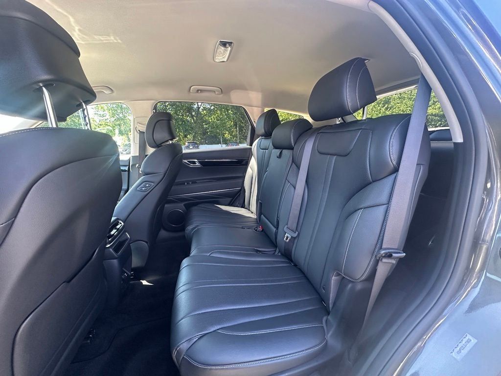 2025 Genesis GV80 2.5T