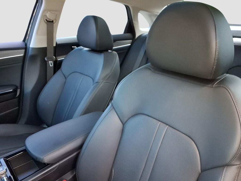 2025 Kia K5 EX