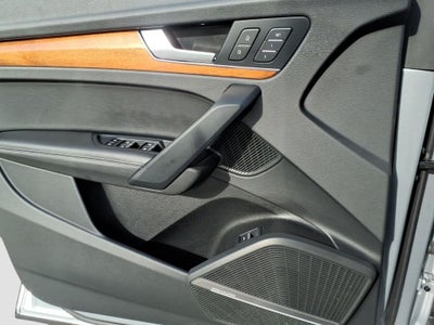 2023 Audi Q5 45 S line Premium quattro