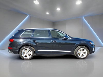 2024 Audi Q7 45 Premium Plus quattro