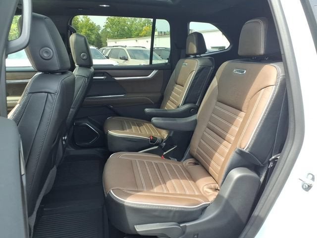 2027 GMC Acadia Denali Ultimate