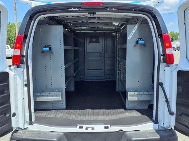 2025 GMC Savana Cargo 2500 Work Van