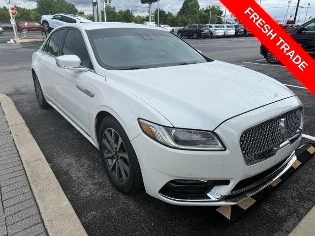 2020 Lincoln Continental FWD's photo