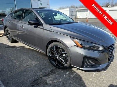 2025 Nissan Altima SR