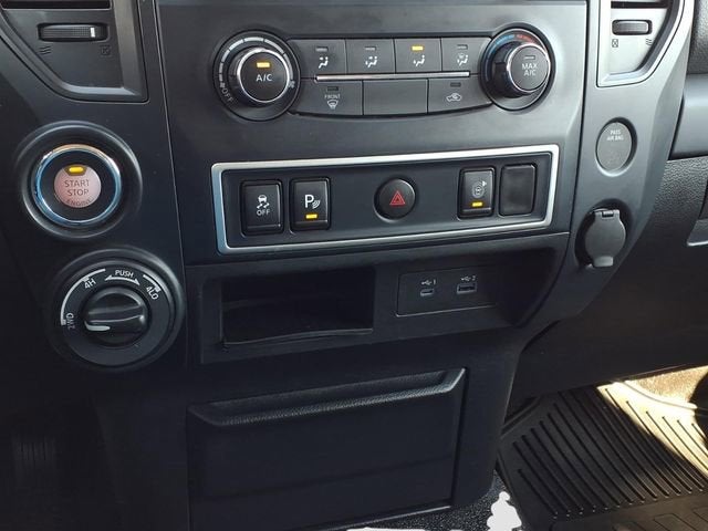 2023 Nissan Titan S