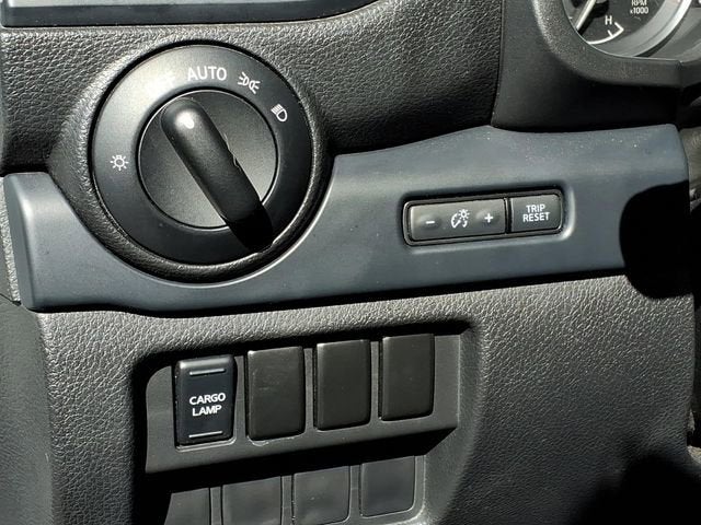 2023 Nissan Titan S