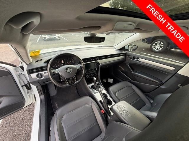 2022 Volkswagen Passat 2.0T SE