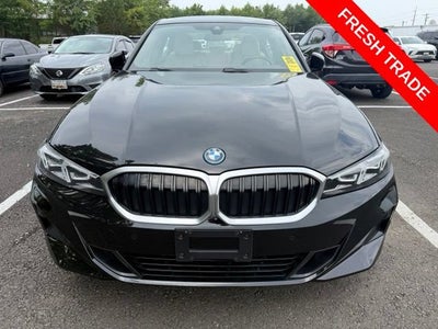 2023 BMW 3 Series 330e xDrive