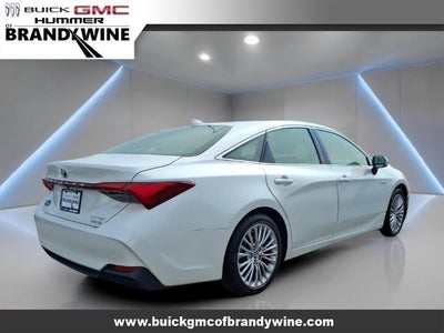 2019 Toyota Avalon Hybrid Limited