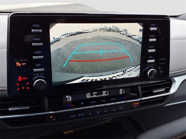 2024 Toyota Sienna LE