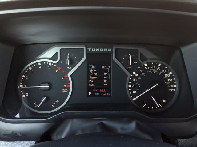 2022 Toyota Tundra 4WD SR5