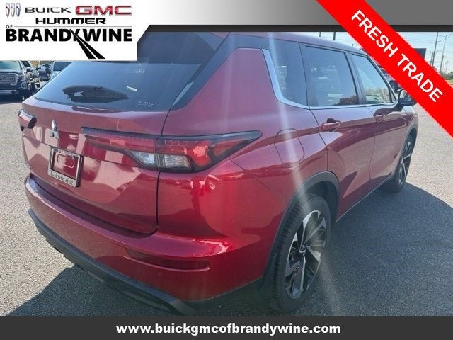 2022 Mitsubishi Outlander ES