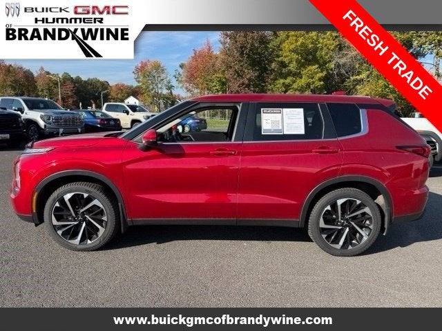 2022 Mitsubishi Outlander ES
