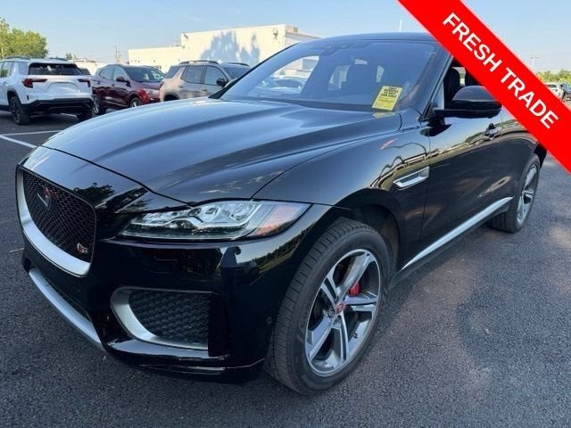 2017 Jaguar F-PACE S AWD's photo