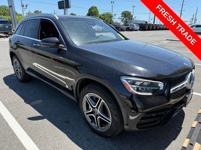 2022 Mercedes-Benz GLC GLC 300 4MATIC's photo