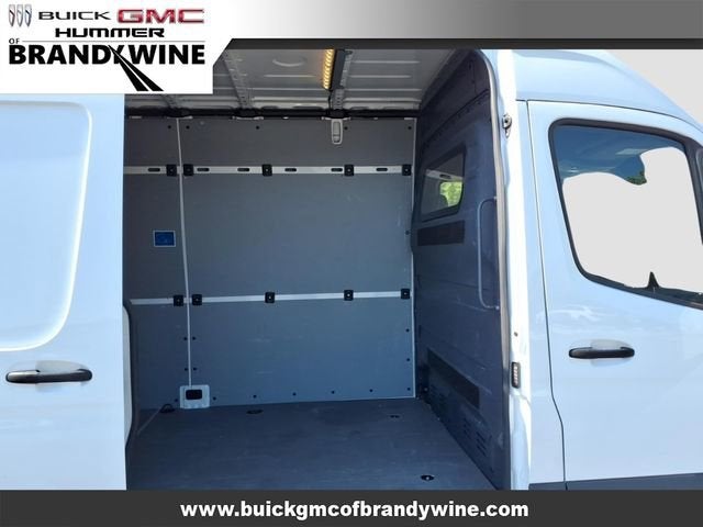 2022 Mercedes-Benz Sprinter Cargo Van Base