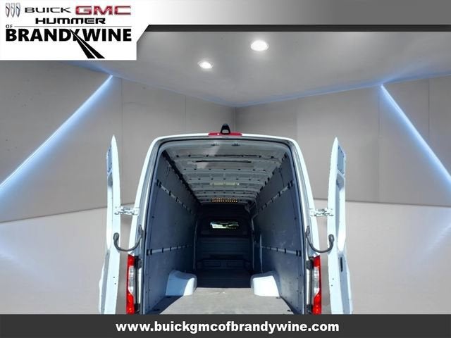 2022 Mercedes-Benz Sprinter Cargo Van Base