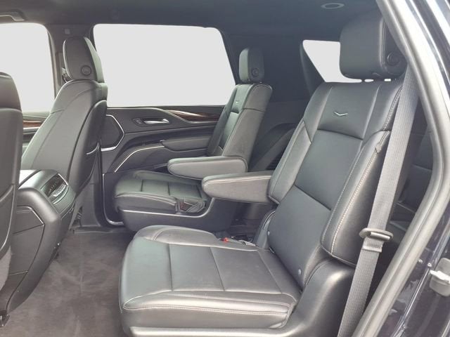 2023 Cadillac Escalade Luxury