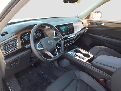 2025 Volkswagen Atlas 2.0T SE