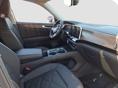 2025 Volkswagen Atlas 2.0T SE