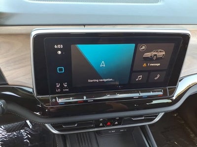 2025 Volkswagen Atlas 2.0T SE
