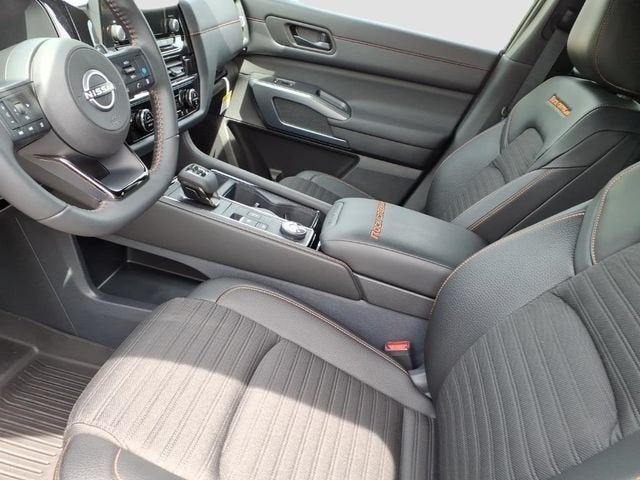 2025 Nissan Pathfinder Rock Creek 4WD