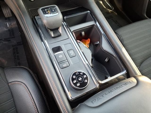 2025 Nissan Pathfinder Rock Creek 4WD