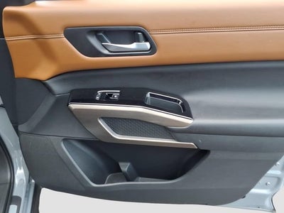 2024 Nissan Pathfinder Platinum 4WD
