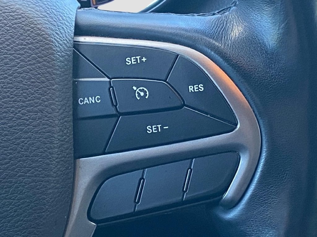 2020 Jeep Grand Cherokee Altitude ~ Apple CarPlay/Android Auto