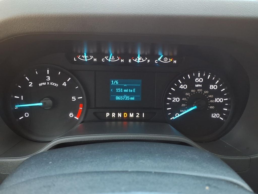 2022 Ford E-350SD Base Cutaway