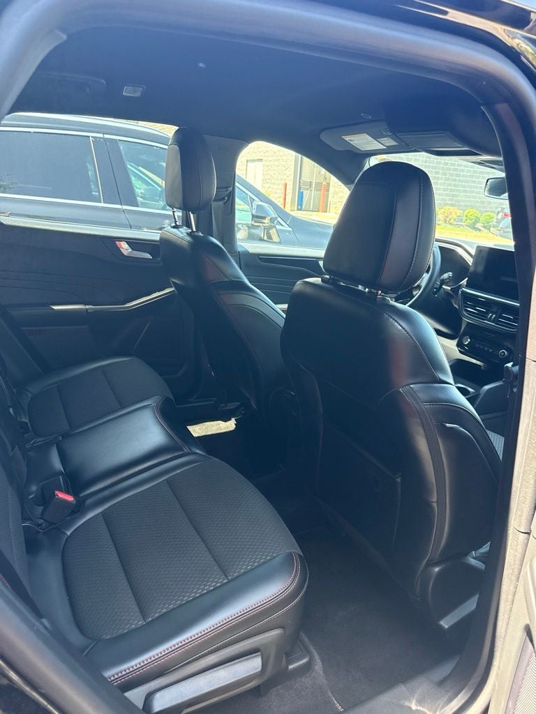 2023 Ford Escape Hybrid ST-Line Elite
