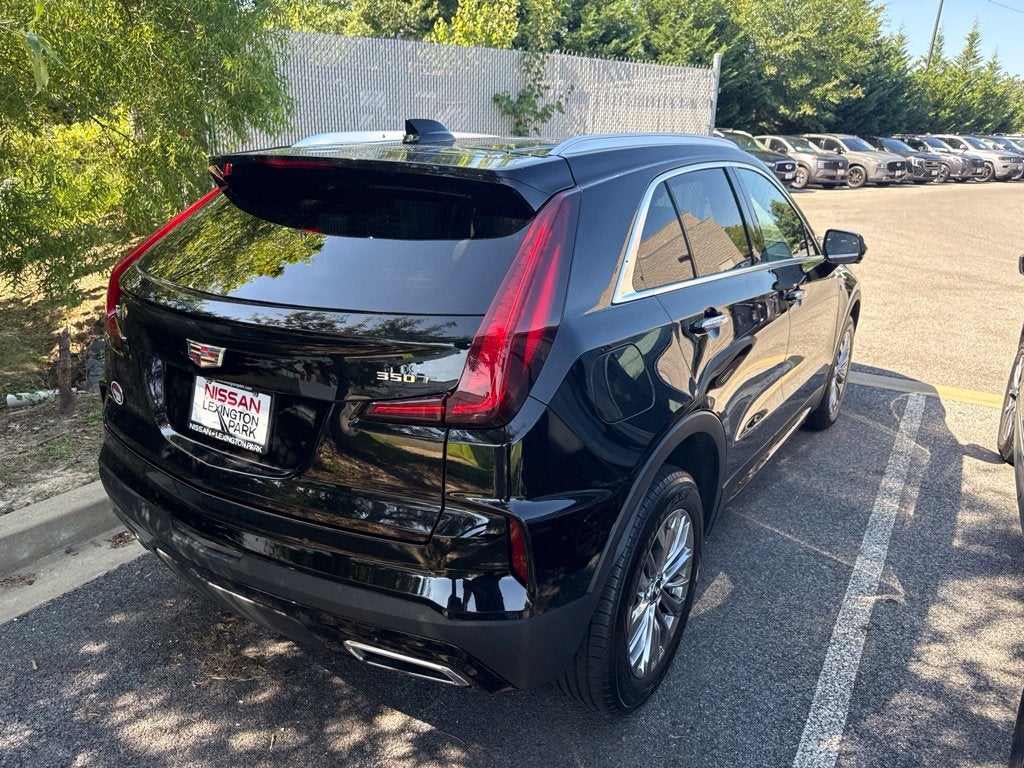 2025 Cadillac XT4 Premium Luxury
